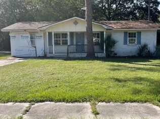 1708 Dedo Dr, Valdosta, GA 31601