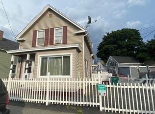 39 West St, Lowell, MA 01850