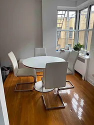 Rented by R New York
