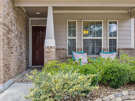 3rd image of 9953 Lazy Cove Ln