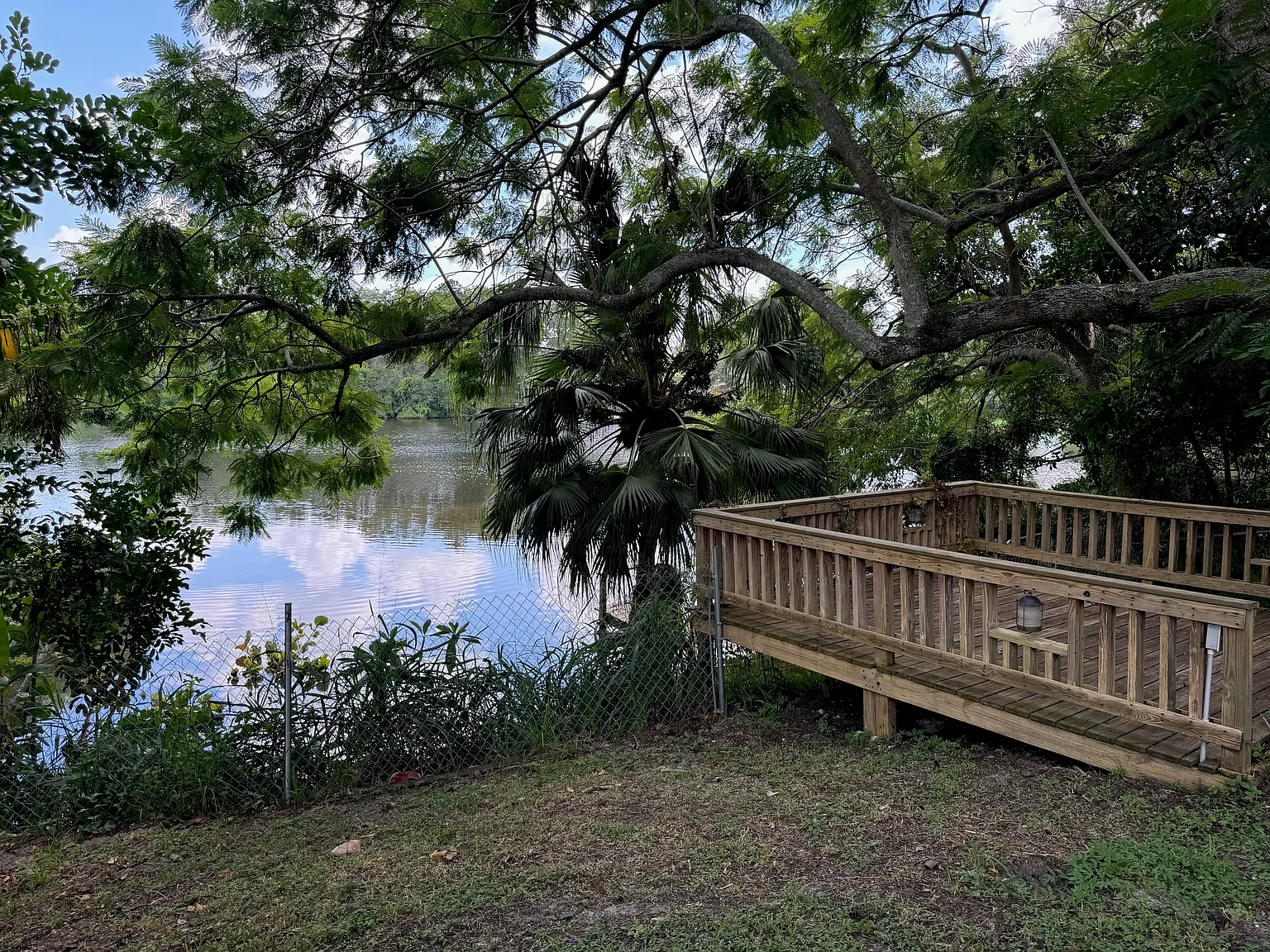 3 bed, 1215 sqft, $2,490 — Photo 4