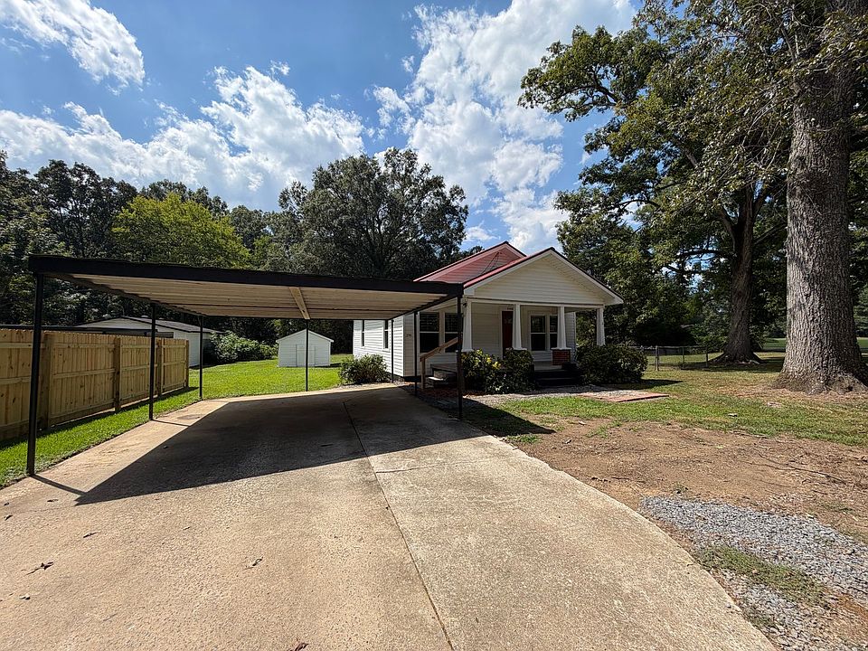 1st image of 2795 Old Summerville Rd