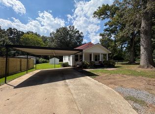 2795 Old Summerville Rd, Armuchee, GA 30105