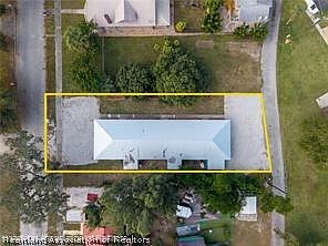 2nd image of 234 Rose Ave #1-2-3