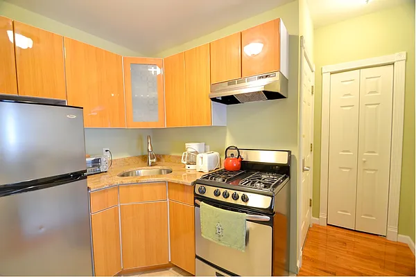 Rented by Smart City Real Estate LLC | media 29