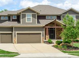 22524 W 61st St, Shawnee, KS 66226