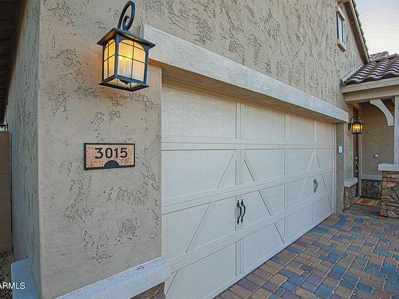 2nd image of 3015 W Thorn Tree Dr