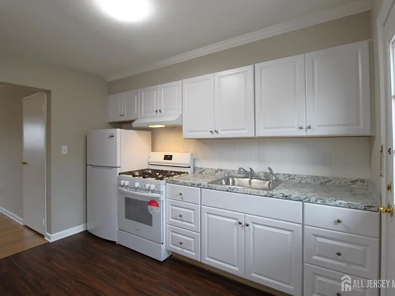 250 Penn Ave #2A — Photo 5