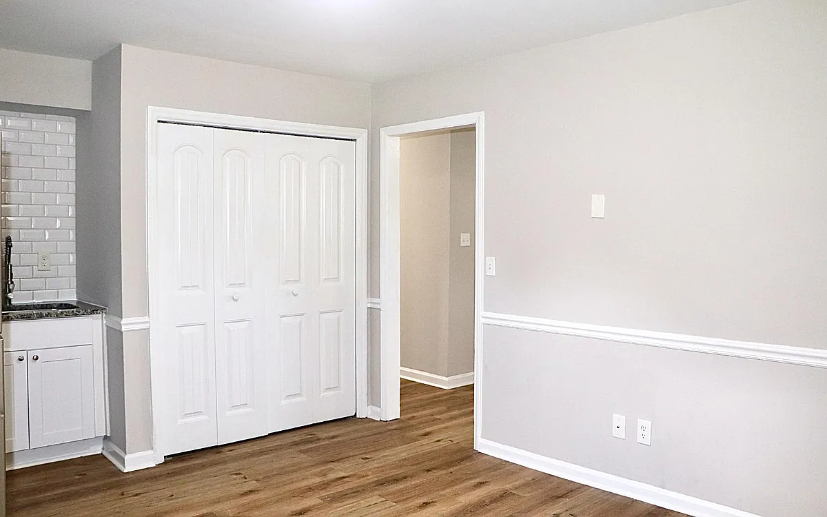 Property Photo - 621 Reservoir St