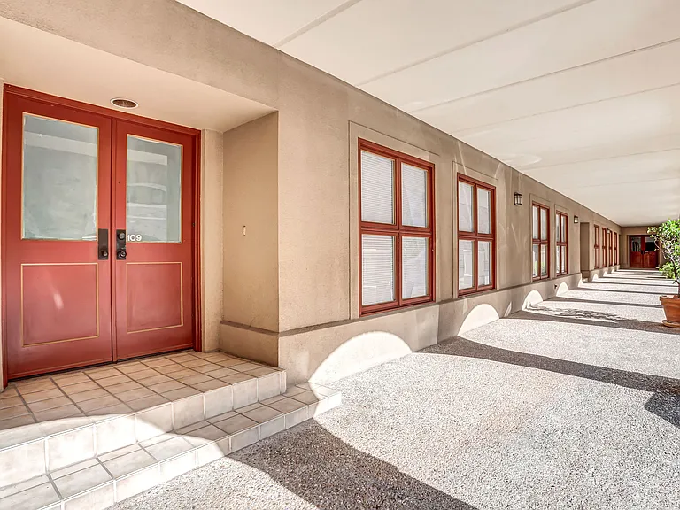 The Tuscany Apartments — Photo 42