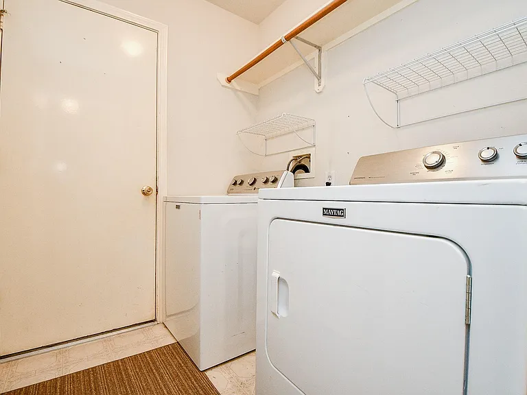 1816 Oak Lodge Dr — Photo 27