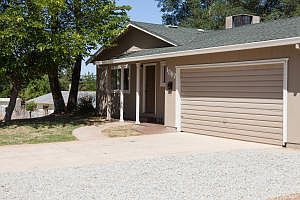 2nd image of 1387 Aspen Dr