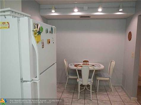 5th image of 713 Sunny Pine Way APT D2