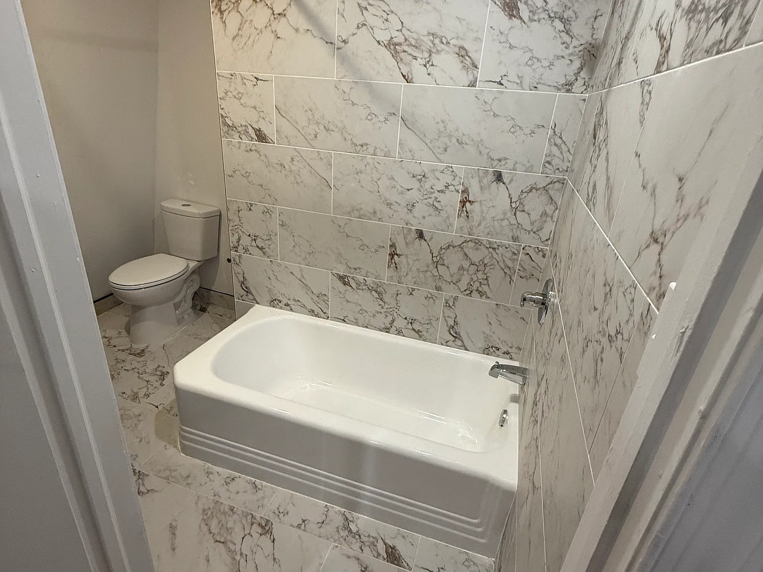Studio, $1,075 — Photo 2