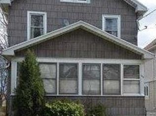 104 Burrows St, Rochester, NY 14606