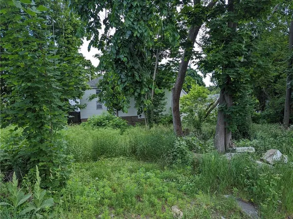 0 Walnut St, West Warwick, RI 02893