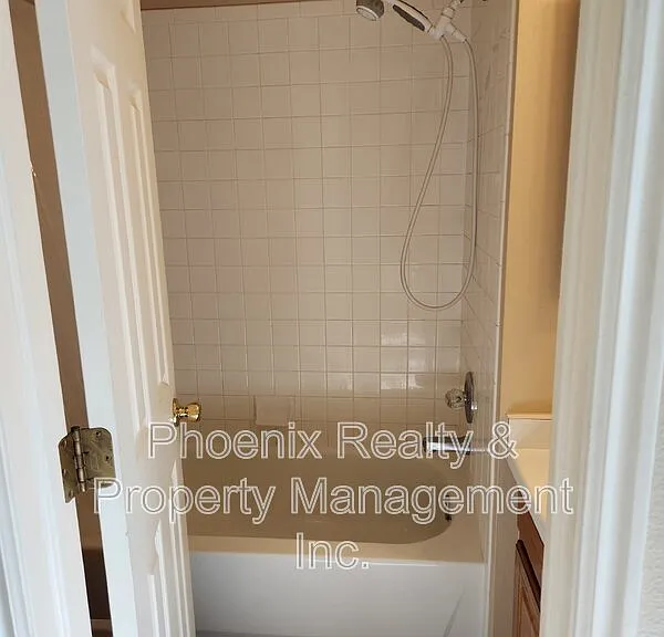 1209 Warrior Way — Photo 10