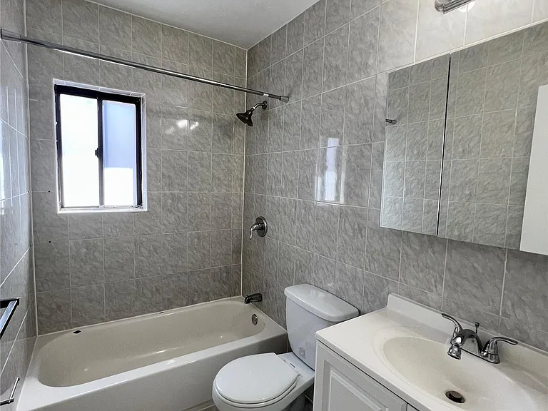13256 60th Ave #3B — Photo 9