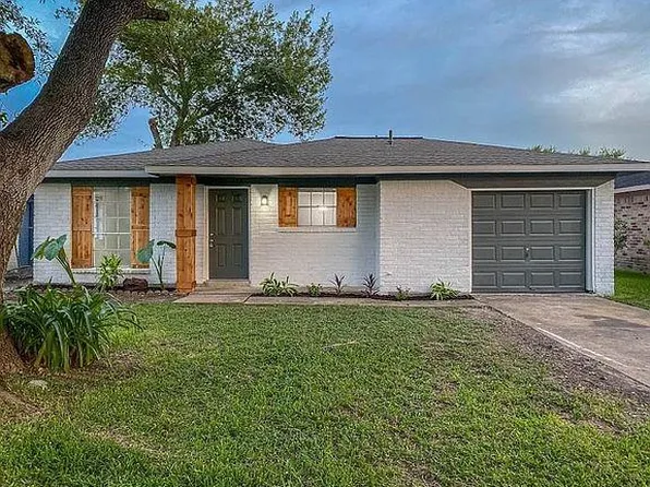 1827 Wren Dr, League City, TX 77573