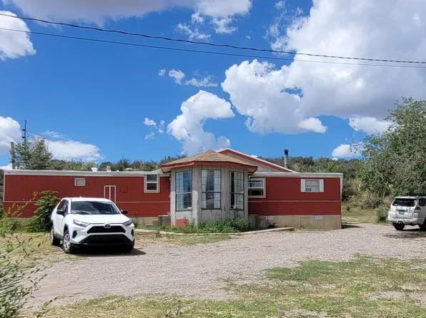 214 Todd Ave, Santa Clara, NM 88026