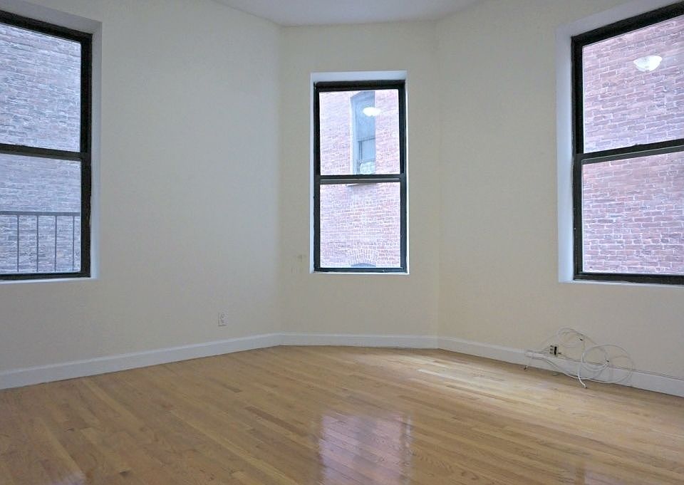 1st image of 229 W 101st St #3AA