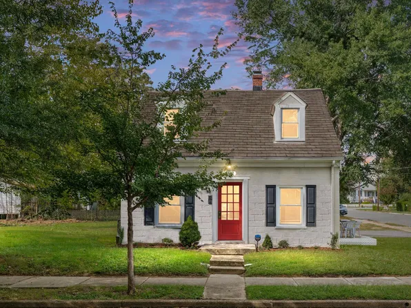 1301 Rowe St, Fredericksburg, VA 22401