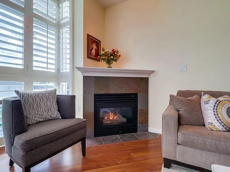 850 Beech St — Photo 10