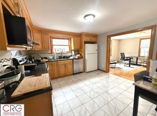 15 Lyons Ct #1, Watertown, MA 02472