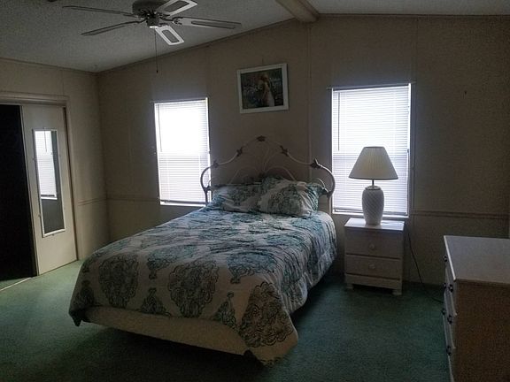 4th image of 5 Ribbon Falls Dr