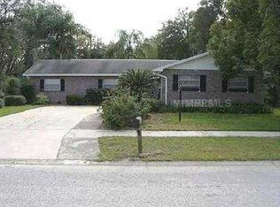 3831 Twilight Dr, Valrico, FL 33594