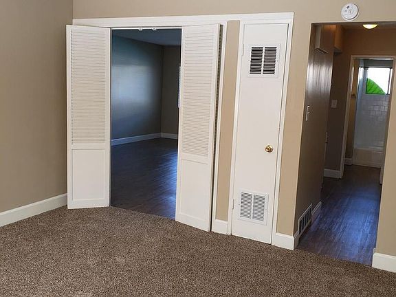 2nd image of 921 S Park Cir APT 18