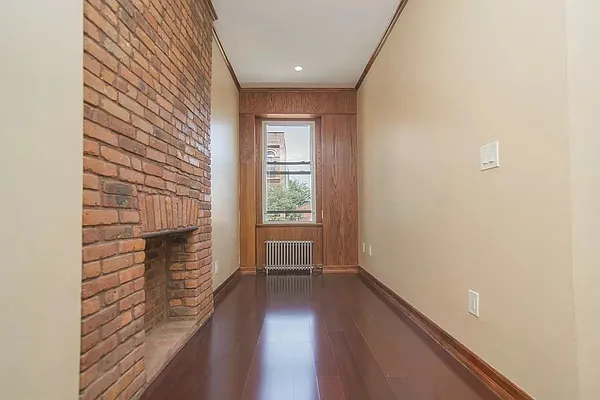 Rented by Voro New York | media 8