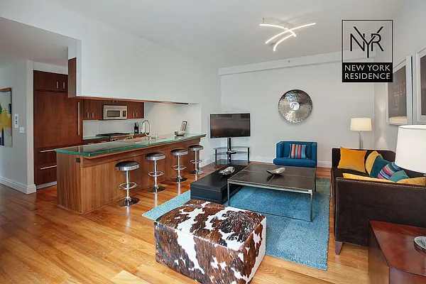 Rented by New York Residence | media 41