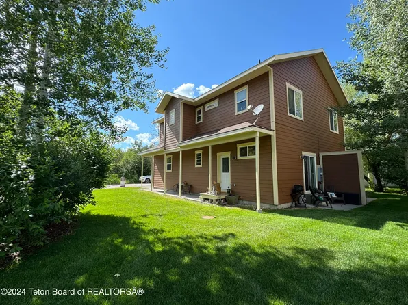 415 Forest View Dr, Driggs, ID 83422