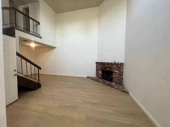 2nd image of 516 S Hidalgo Ave #C