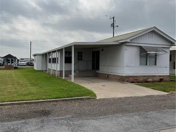 2717 Mesa Verde Dr, Weslaco, TX 78596