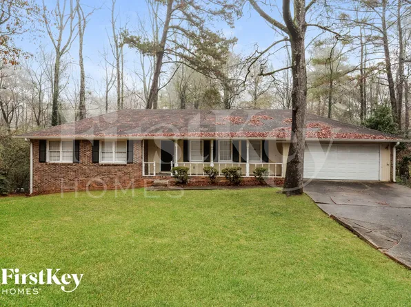 1314 White Oak Ct SE, Conyers, GA 30013