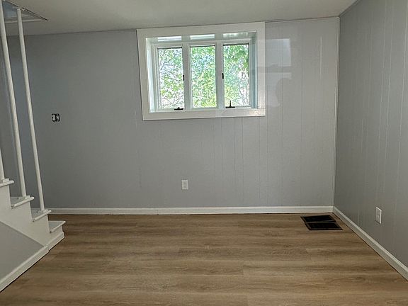 5th image of 1620 State Route 94 APT 3