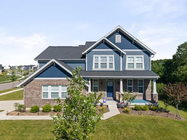 3011 Stockdale Farms Dr, Delaware, OH 43015