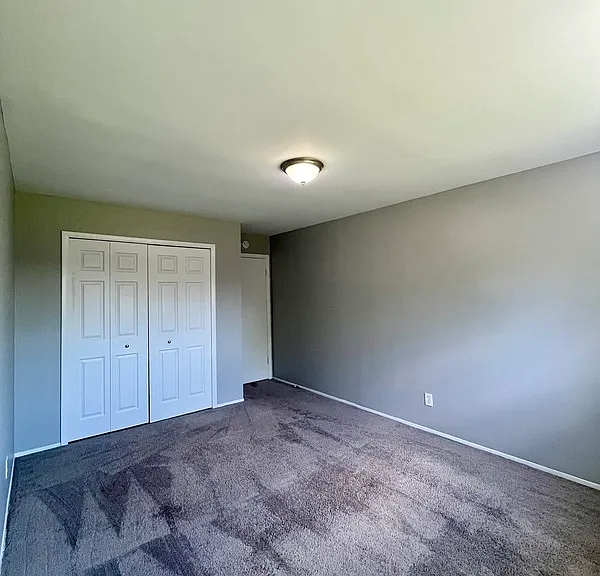 360 Walnut St #204 — Photo 8