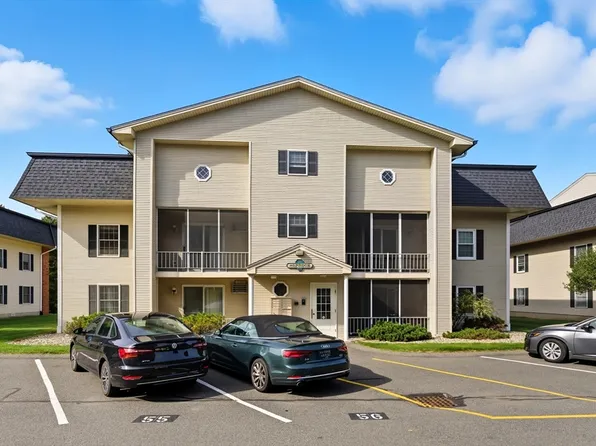 41 W Summit St APT 55, South Hadley, MA 01075