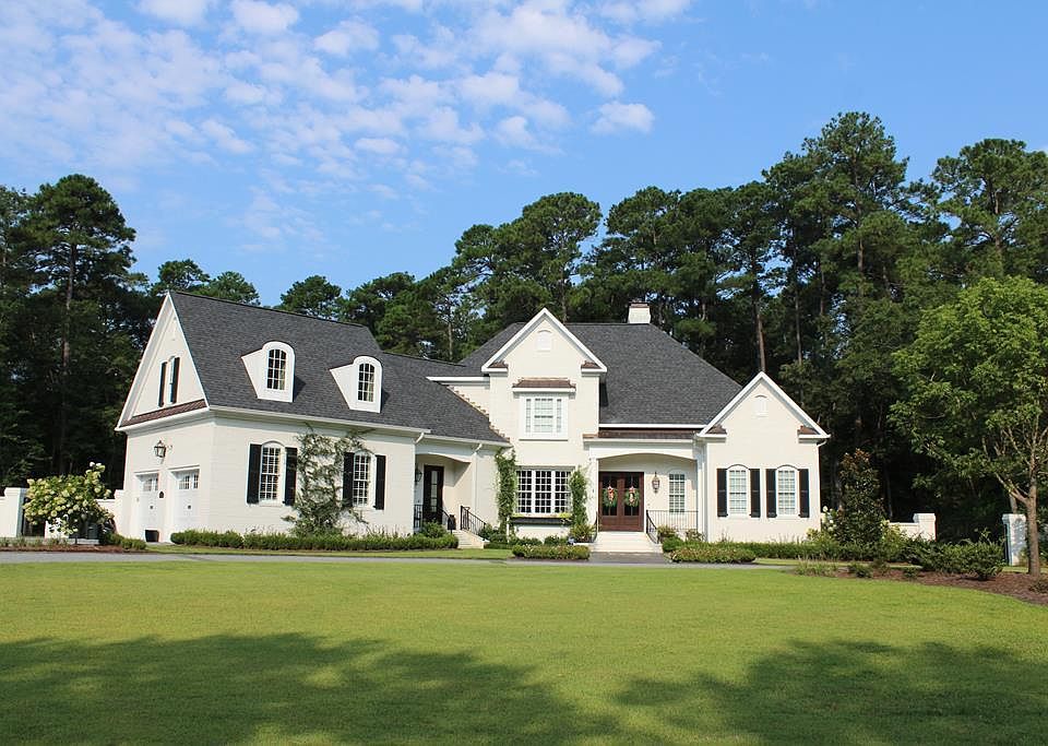 1st image of 107 Long Leaf Ln