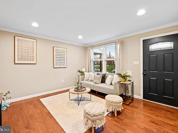 4th image of 1817 Dunmere Rd