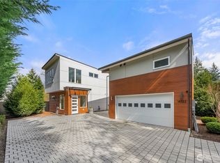 14322 19th Ave NE, Seattle, WA 98125