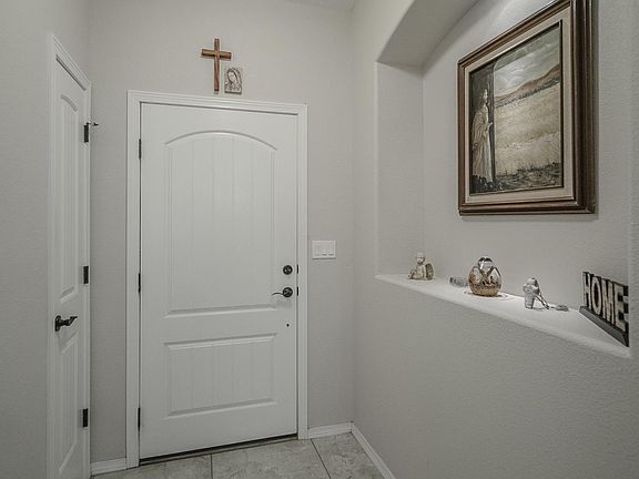 4th image of 13191 Celtic Dr