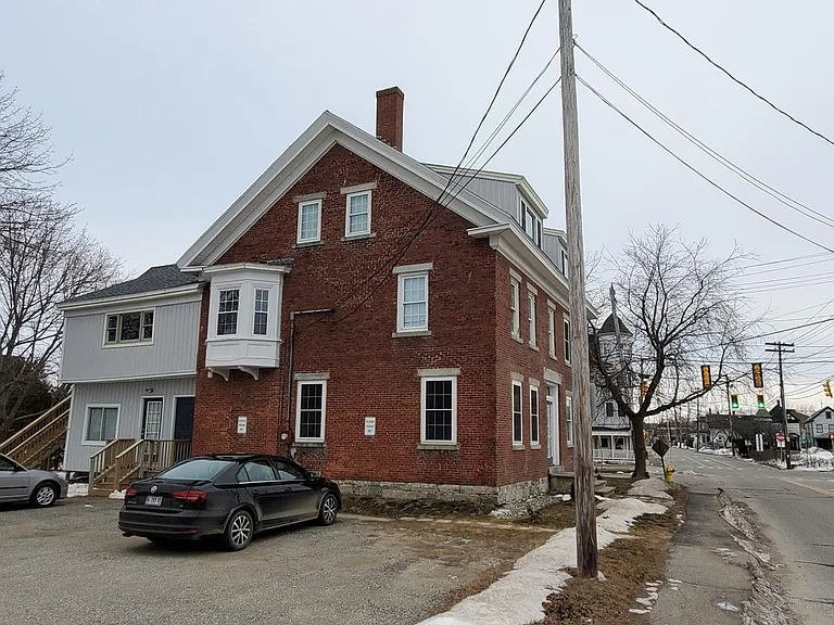 18 Union St — Photo 6