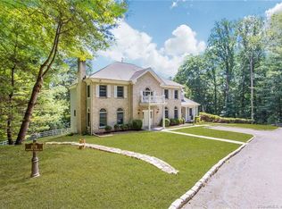 279 Hunting Ridge Rd, Stamford, CT 06903