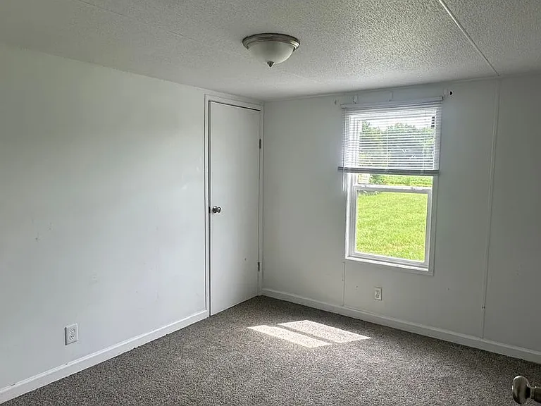 6245 Speights Chapel Rd — Photo 7