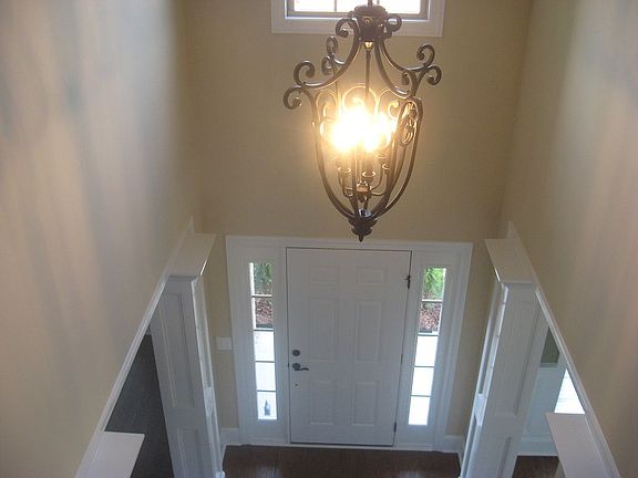 4th image of 130 Mill Park Ln