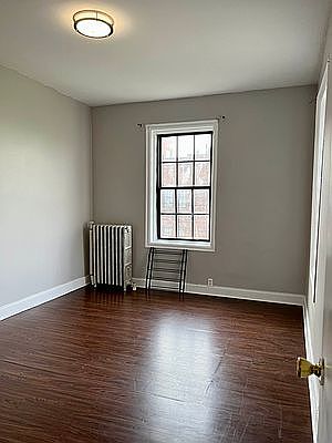 4th image of 2804 Bronx Park E #Pfifty3